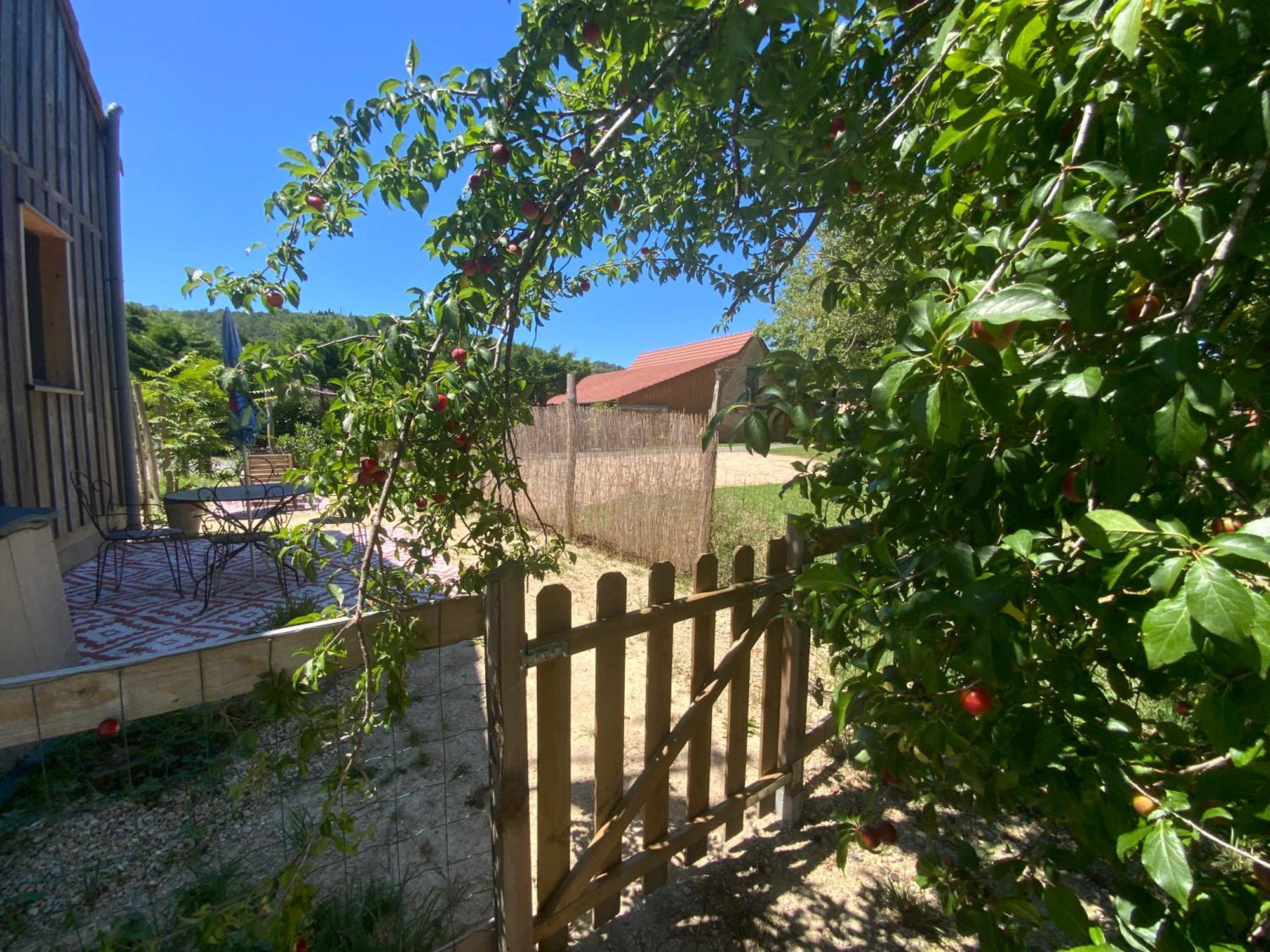 Gite Wildflower Lane Valojoulx 외부 사진